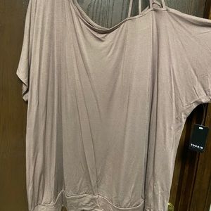 TORRID -SUPER SOFT TAUPE COLD SHOULDER STRAPPY TEE